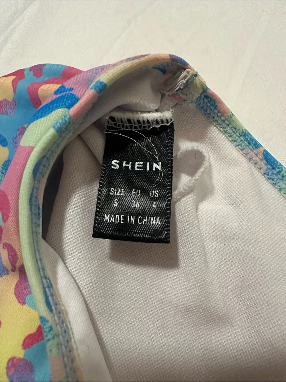 SHEIN Leopard Print Asymmetrical Strap Sports Bra